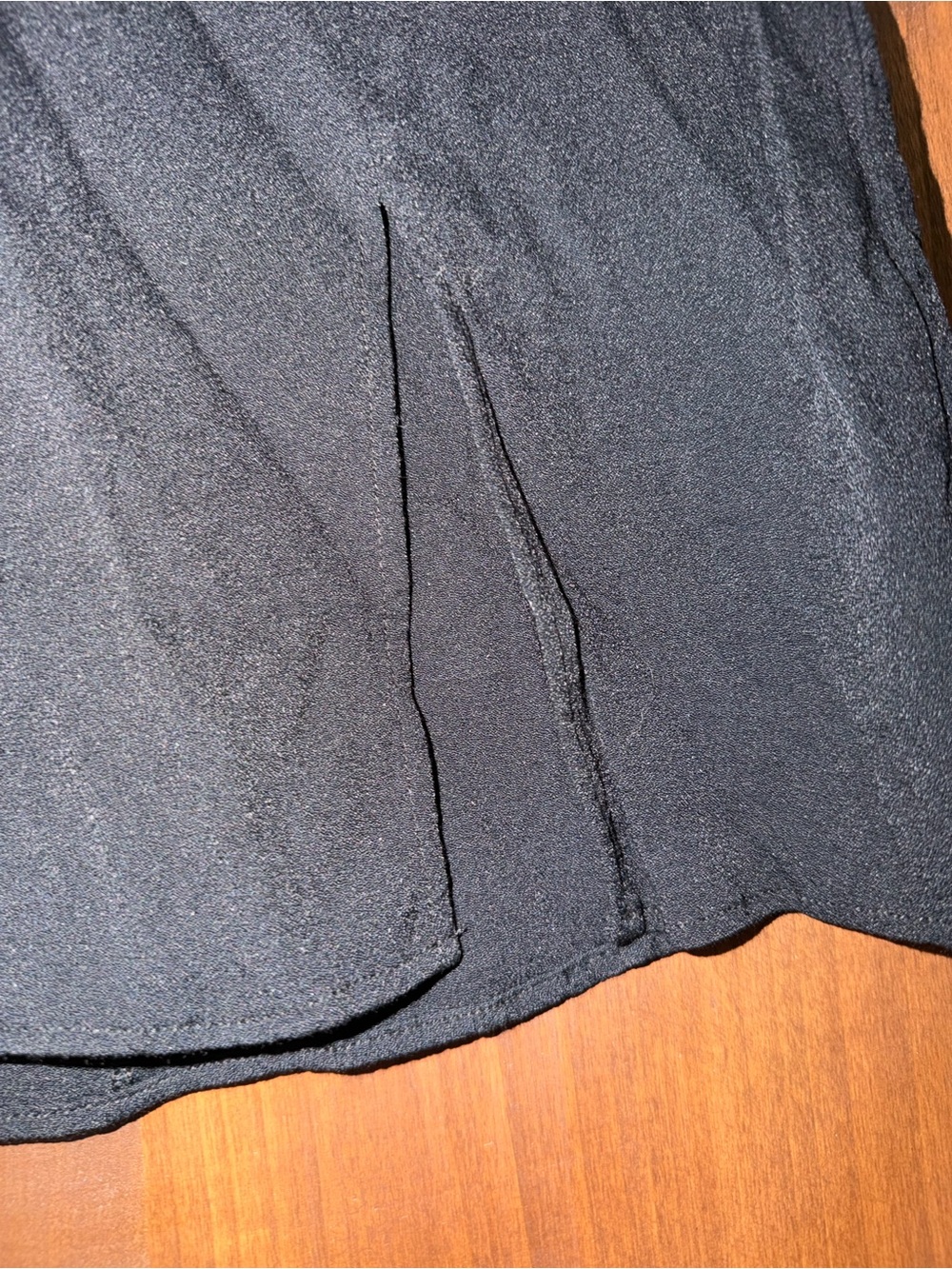 Reformation Black Mini Skirt Sz 2 with Front Slit. Light little mini - Picture 4 of 4